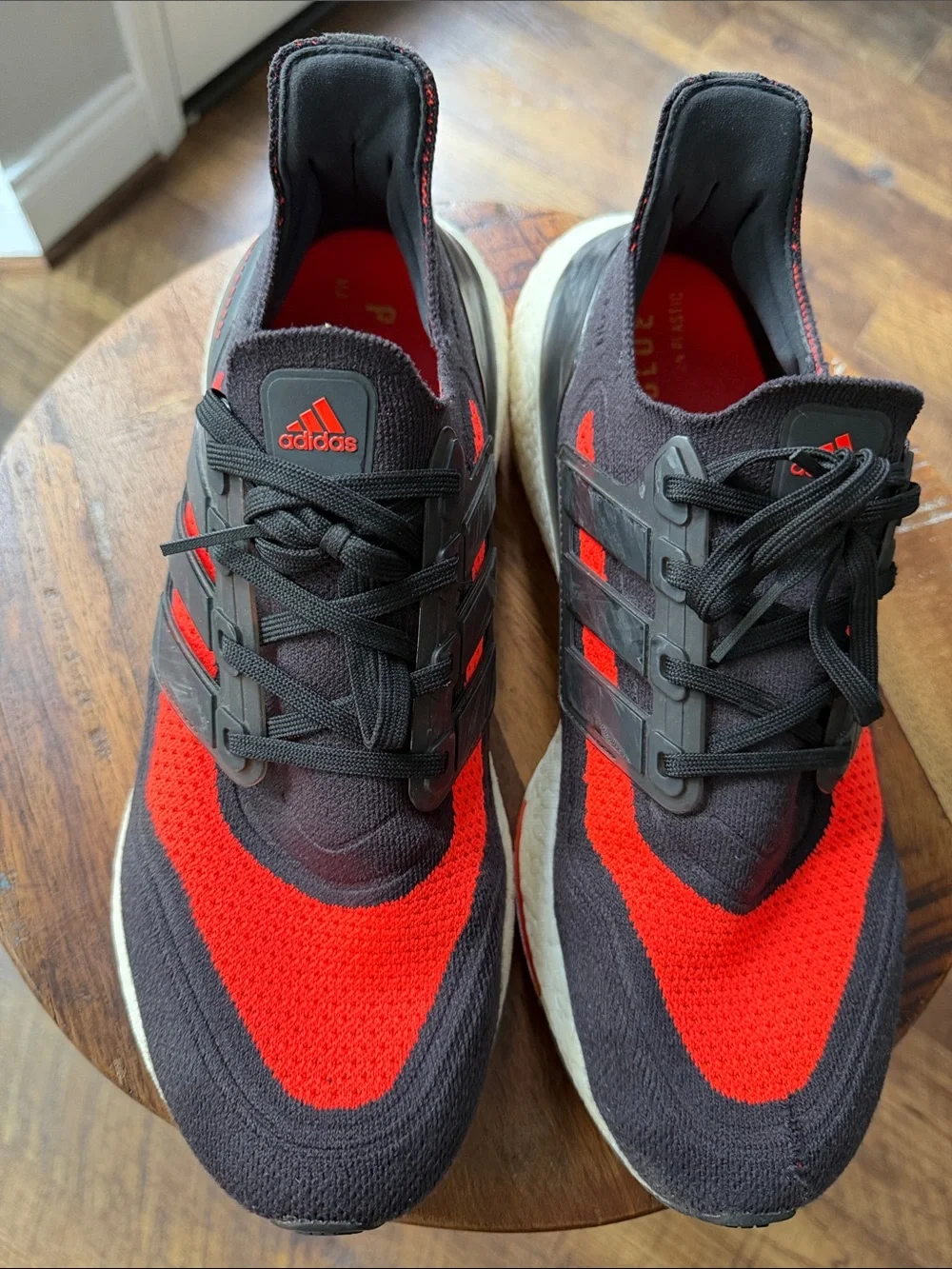 Men’s Adidas Ultraboost Sneakers Size 11 great shape